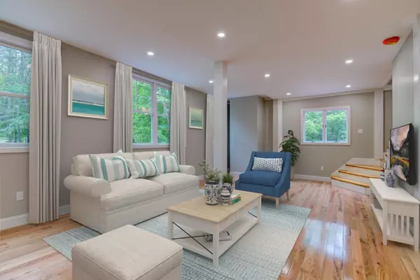 Raymond, ME 04071,2 Shore RD