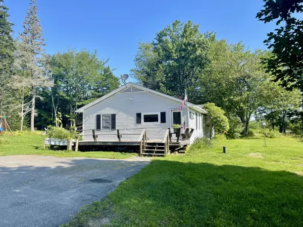 Vinalhaven, ME 04863,294 North Haven Road RD