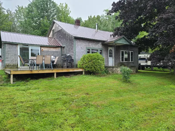 98 Back Brooks RD, Monroe, ME 04951