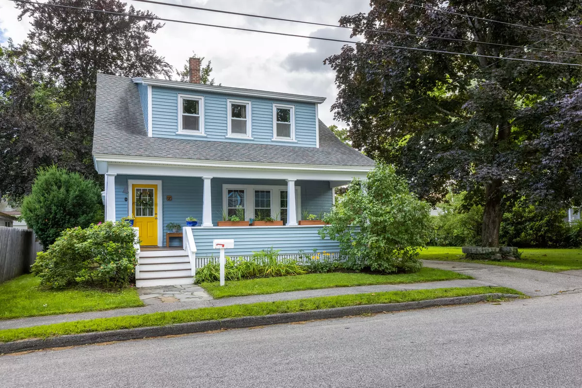 Saco, ME 04072,15 Locke ST