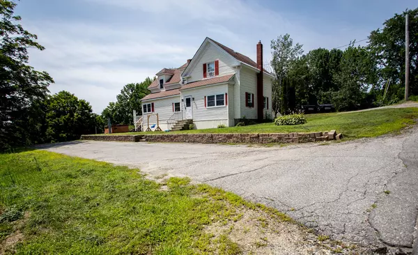 122 Elm ST, Sabattus, ME 04280