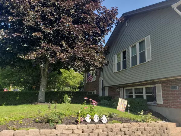 Waterville, ME 04901,34 Eustis Pkwy