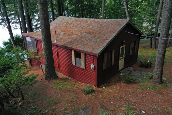 Winthrop, ME 04364,122-126 Woodlawn LN