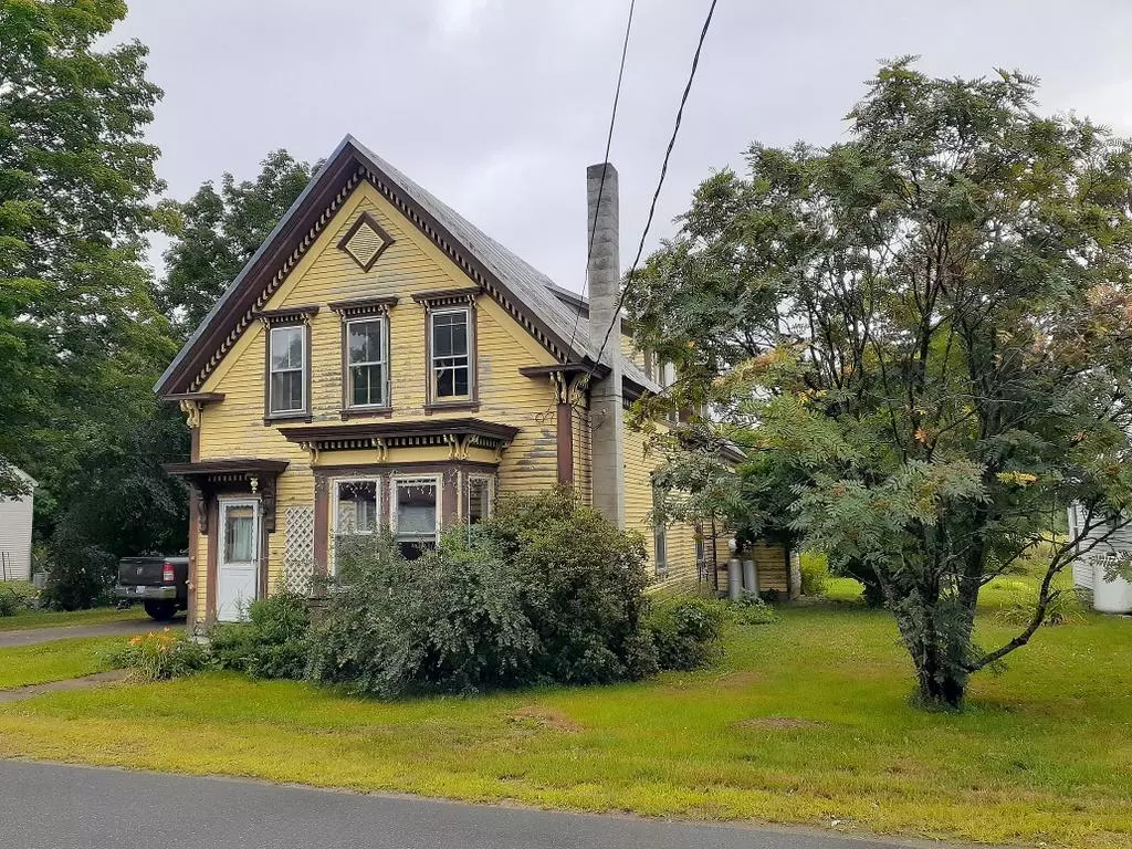 Phillips, ME 04966,20 Sawyer ST