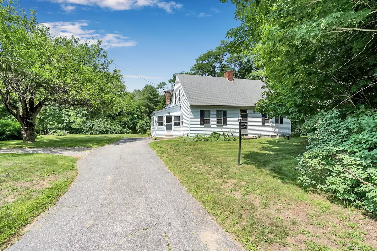 Freeport, ME 04032,77 Pleasant Hill RD