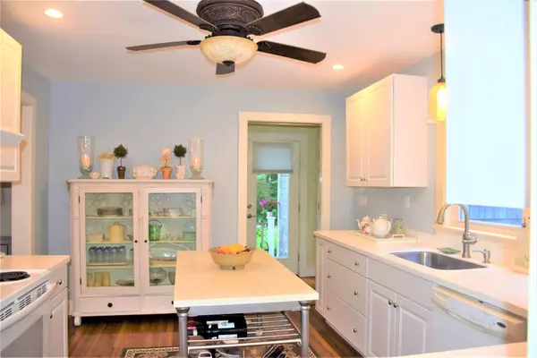 Friendship, ME 04547,117 Harbor RD