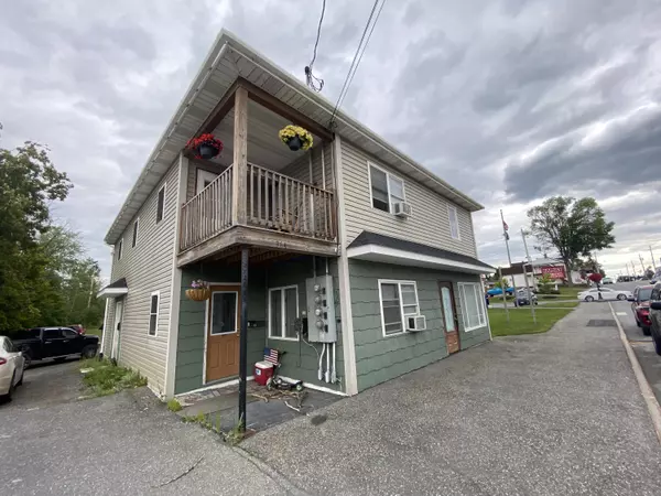 Madawaska, ME 04756,364 E Main ST