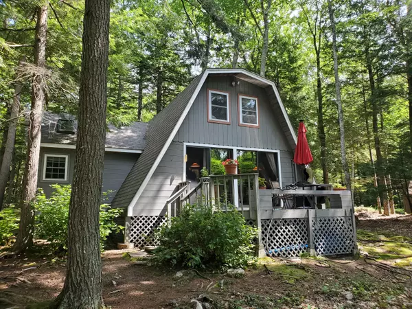 145 Minnehonk Lake RD, Mount Vernon, ME 04352