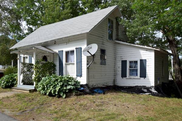 20 Naomi AVE, Madison, ME 04950