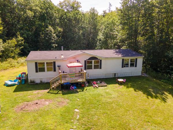 168 Graylock RD, Warren, ME 04864