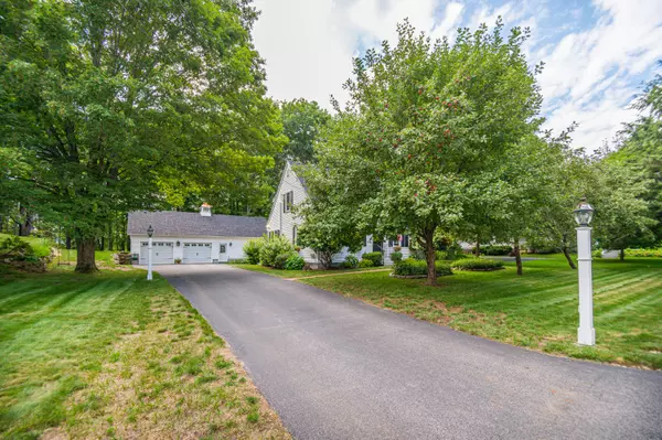 South Berwick, ME 03908,82 Academy ST