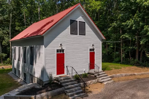 381 Gloucester Hill RD, New Gloucester, ME 04260