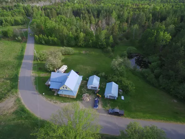 Prentiss Twp T7 R3 Nbpp, ME 04487,135 Molly Osgood RD