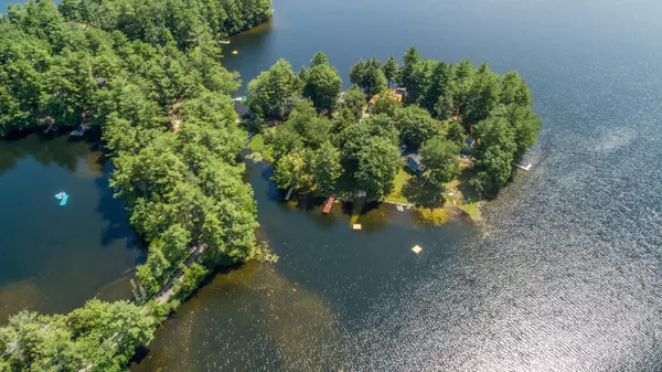 Raymond, ME 04071,11 Two Acre Island RD