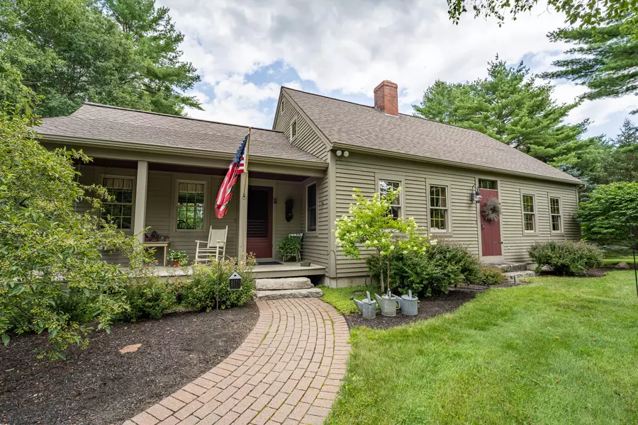 272 Morse RD, New Gloucester, ME 04260