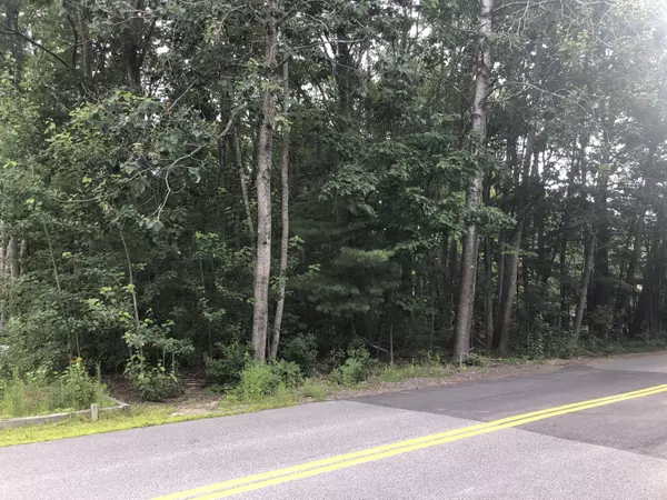 Kennebunk, ME 04043,1 Woodhaven DR