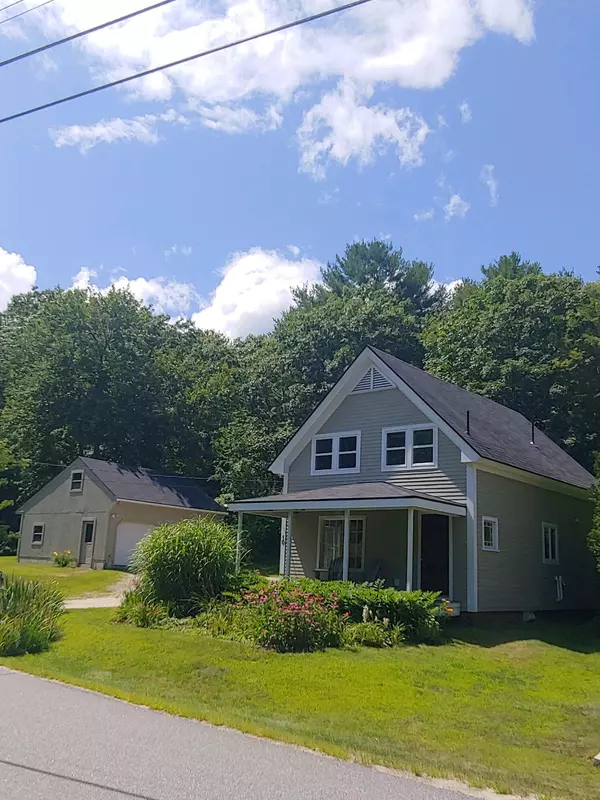 10 Lambert RD, Freeport, ME 04032