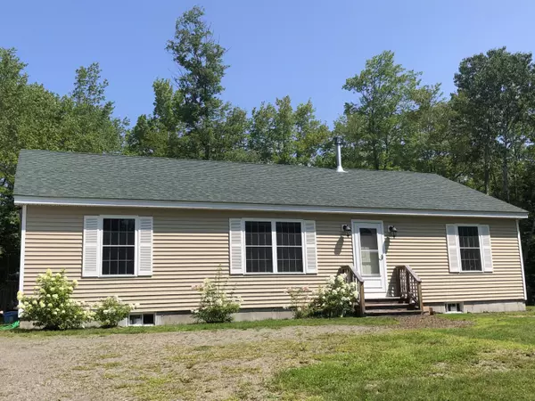 196 Seal Harbor RD, Saint George, ME 04860