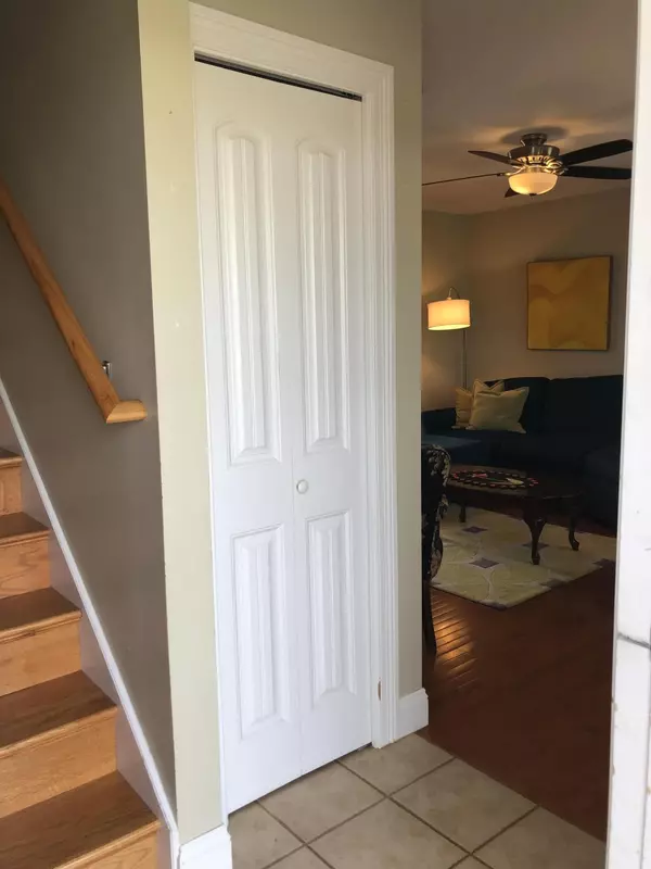 Hermon, ME 04401,33 Hunter DR #14