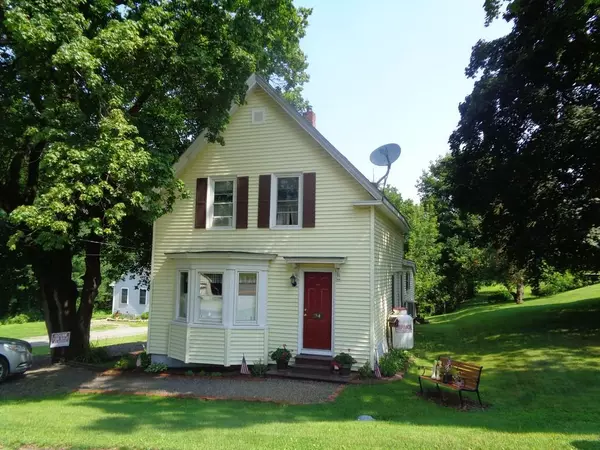 34 Pendleton ST, Brewer, ME 04412