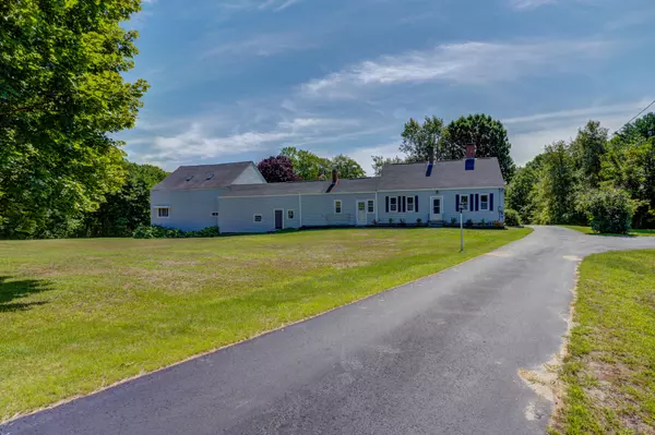 764 Hallowell Litchfield RD, West Gardiner, ME 04345