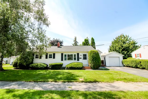 26 Capri ST, Brewer, ME 04412