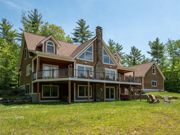 54 Beech LN, Bethel, ME 04217