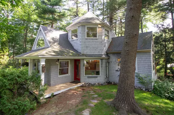 57 Cottage Park RD, Portland, ME 04103