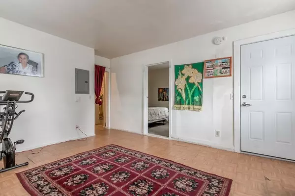 Portland, ME 04101,27 Greenleaf ST