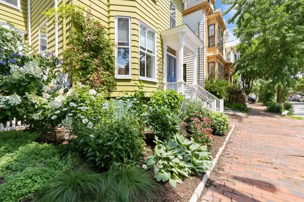 Portland, ME 04102,73 Spruce ST #2