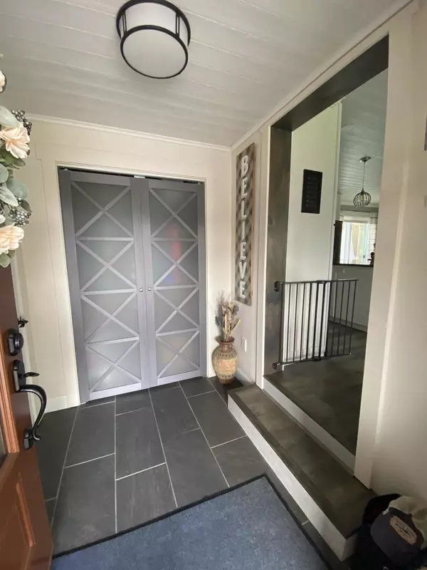 Madawaska, ME 04756,251 19th AVE