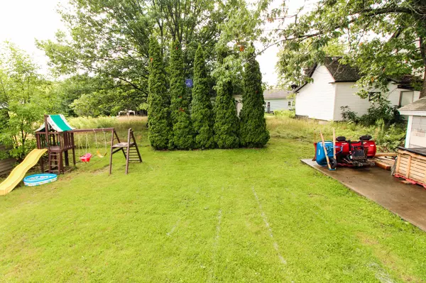 Howland, ME 04448,3 Davis ST