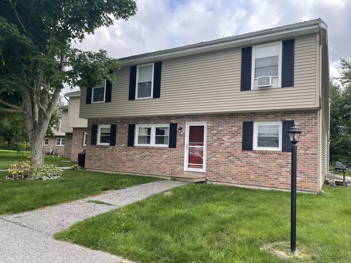 Auburn, ME 04210,26 Millbrook LN #16