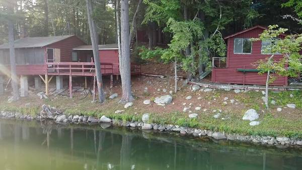 4 Richmond LN, Phillips, ME 04966