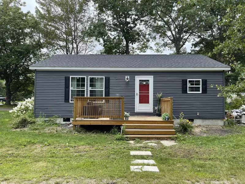 7 Davis ST, Brunswick, ME 04011