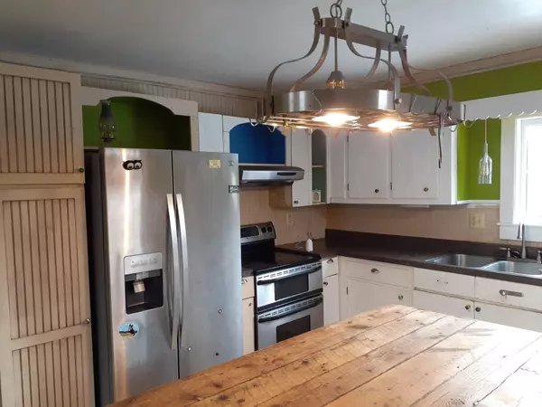 New Portland, ME 04961,34 Bog Road