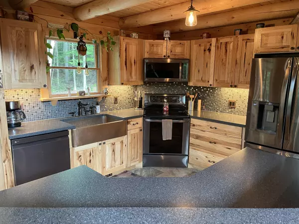 Gardiner, ME 04345,38 Evergreen WAY