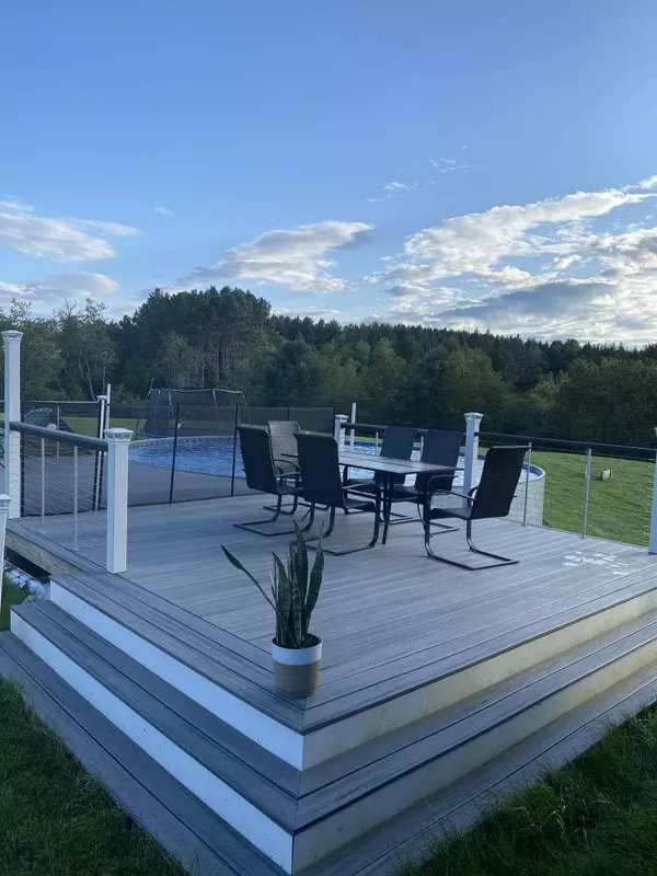 Hampden, ME 04444,29 Foster AVE