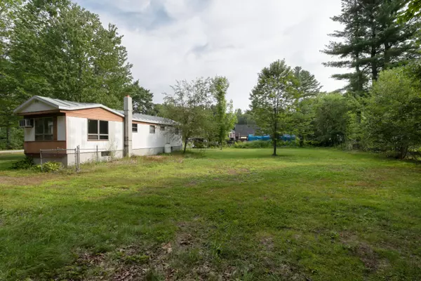 North Berwick, ME 03906,17 Governor Goodwin RD