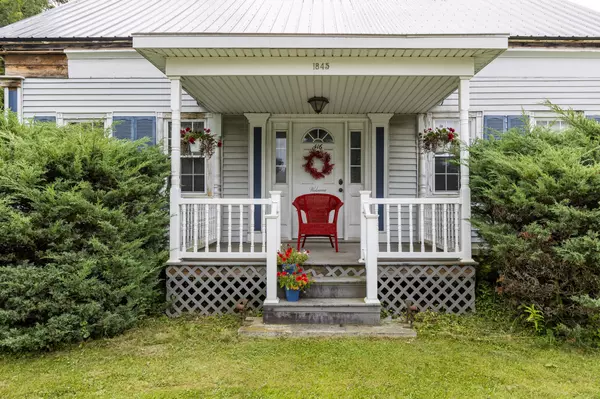 Orrington, ME 04474,416 River RD