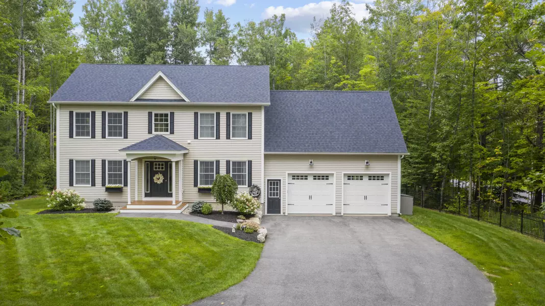 3 Bowdoin CT, North Yarmouth, ME 04097