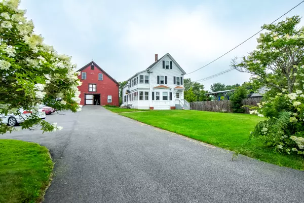 19 Portland ST, North Berwick, ME 03906