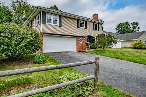 Portland, ME 04103,54 Bartley AVE