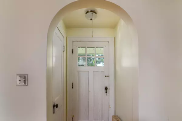 Kittery, ME 03904,7 Stevenson RD