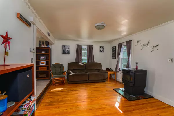 Kittery, ME 03904,7 Stevenson RD