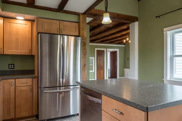 Freeport, ME 04032,11 Old South Freeport RD