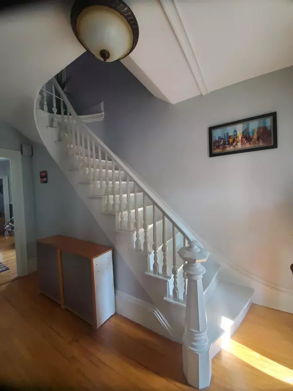 Brewer, ME 04412,24 Chamberlain ST