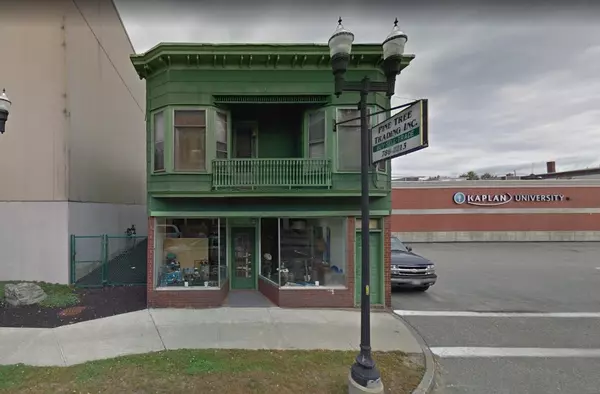 426 Lisbon ST, Lewiston, ME 04240