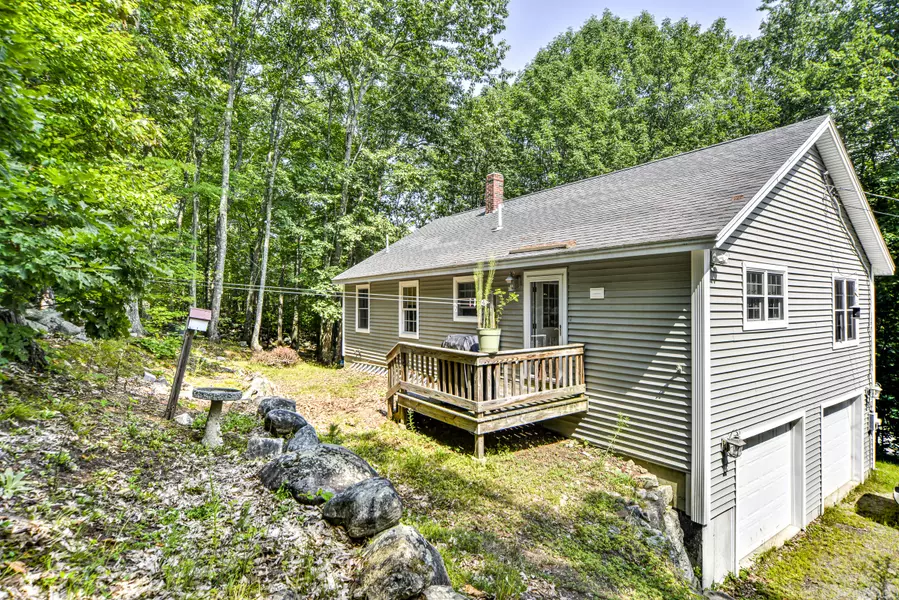 358 W Gray RD, Gray, ME 04039