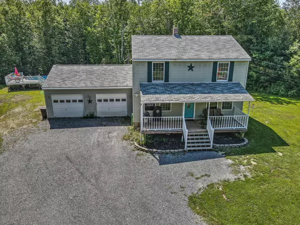 Sidney, ME 04330,30 Jandreau WAY